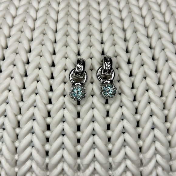 Givenchy Pierced Earrings - Picture 5 of 6